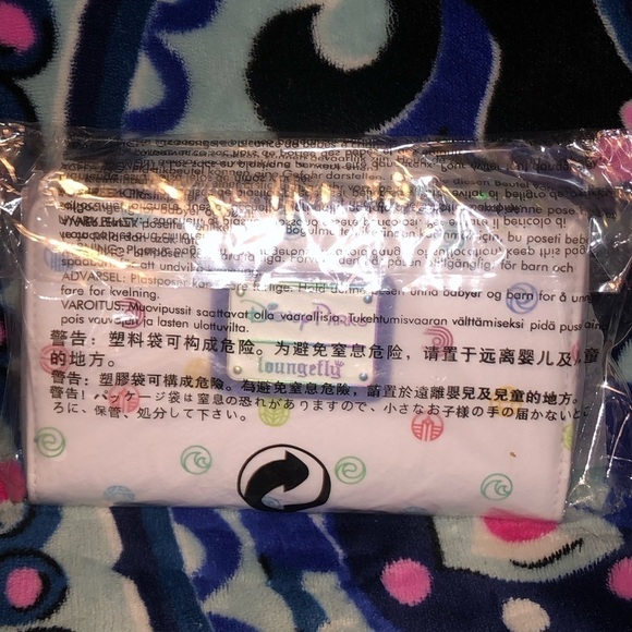 Epcot 40th Anniversary Wallet - Picture 9 of 9